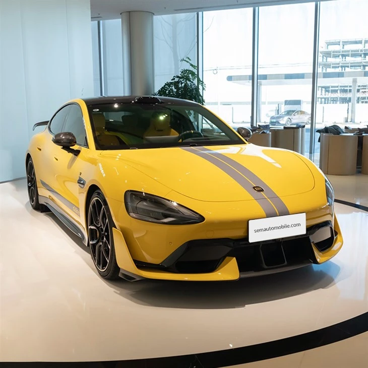 2025 xiaomi su7 ultra 4wd 5 seat coupe EV