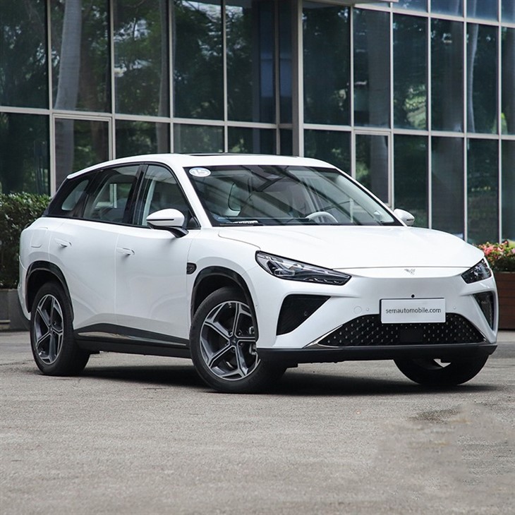 Nezha L Extended-range Electric SUV